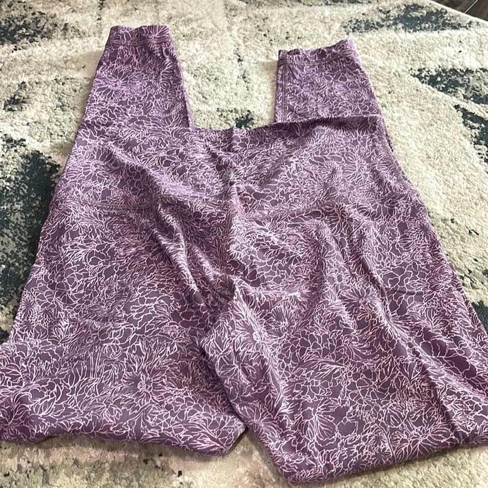 Lululemon Align length 25 - Size 10